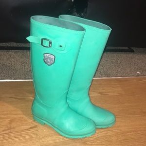 ⭐️ BOGO ⭐️ Kamik Rainboots in Mint